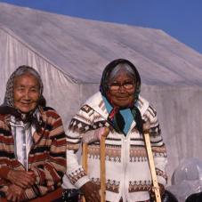Marie Shae and Angela Turo in Fort Good Hope (Radeyilikoe) in 1987.