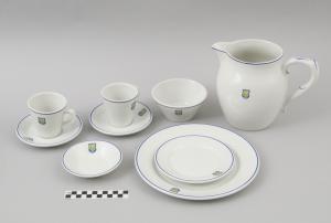 Dishware set